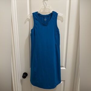 Arcteryx Soltera blue sleeveless athletic vneck tank dress Size Small